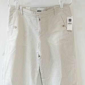 Brand New GAP Capris